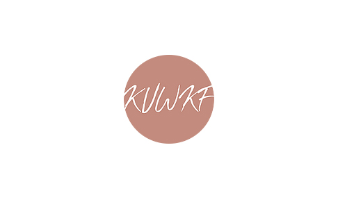 Christmas Gift Guide - Keeping Up With Kay Flawless (5k Instagram followers)