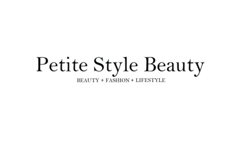 Christmas Gift Guide - Petite Style Beauty