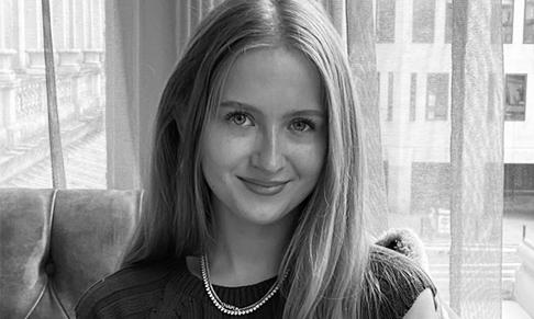 NET-A-PORTER.COM names PR & Communications Assistant