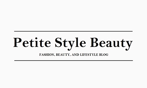 Christmas Gift Guide - Petite Style Beauty (25k Instagram followers)