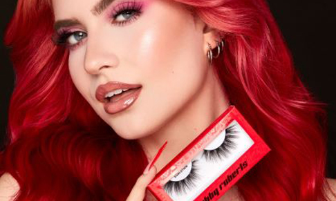 Tatti Lashes collaborates with Abby Roberts