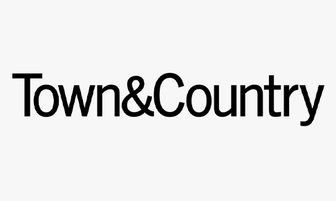 Town & Country USA appoints associate shopping editor