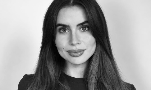 The English Home Digital Editorial Writer goes freelance