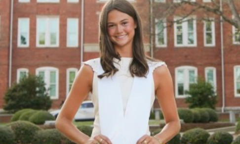 Veronica Beard (USA) names Influencer & PR Assistant 