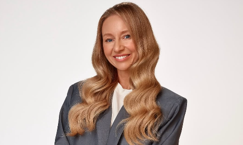 Podcast host and Registered Nutritionist Rhiannon Lambert signs to agency (517.7k Instagram followers)