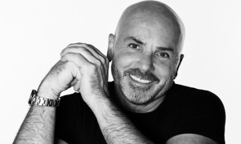 Celebrity hair stylist Giannandrea signs to agency (27.6k Instagram followers)