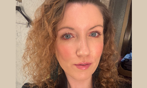 Harper’s Bazaar Acting Fashion Features Editor goes freelance