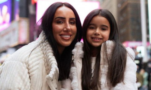HLD Talent signs mother-daughter beauty duo