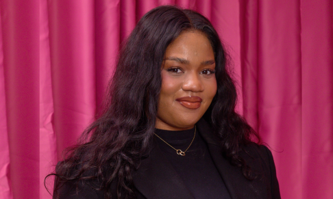 Former Vogue UK Beauty Shopping Writer goes freelance