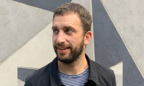 Former Acting Digital Editor at ROADBOOK goes freelance