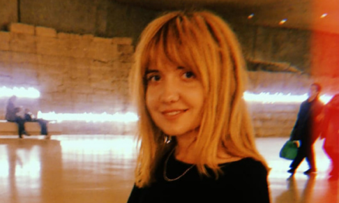 Former Fabulous magazine entertainment writer goes freelance