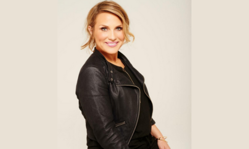 Little Bird PR signs international make-up artist