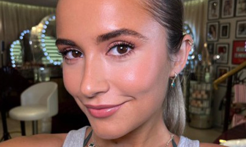 Dr Sam Bunting appoints Social Media Manager