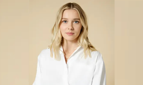 Freelance writer Chloe Gray address update