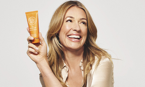 Ella & Jo Cosmetics unveils new Beauty Ambassador Cat Deeley