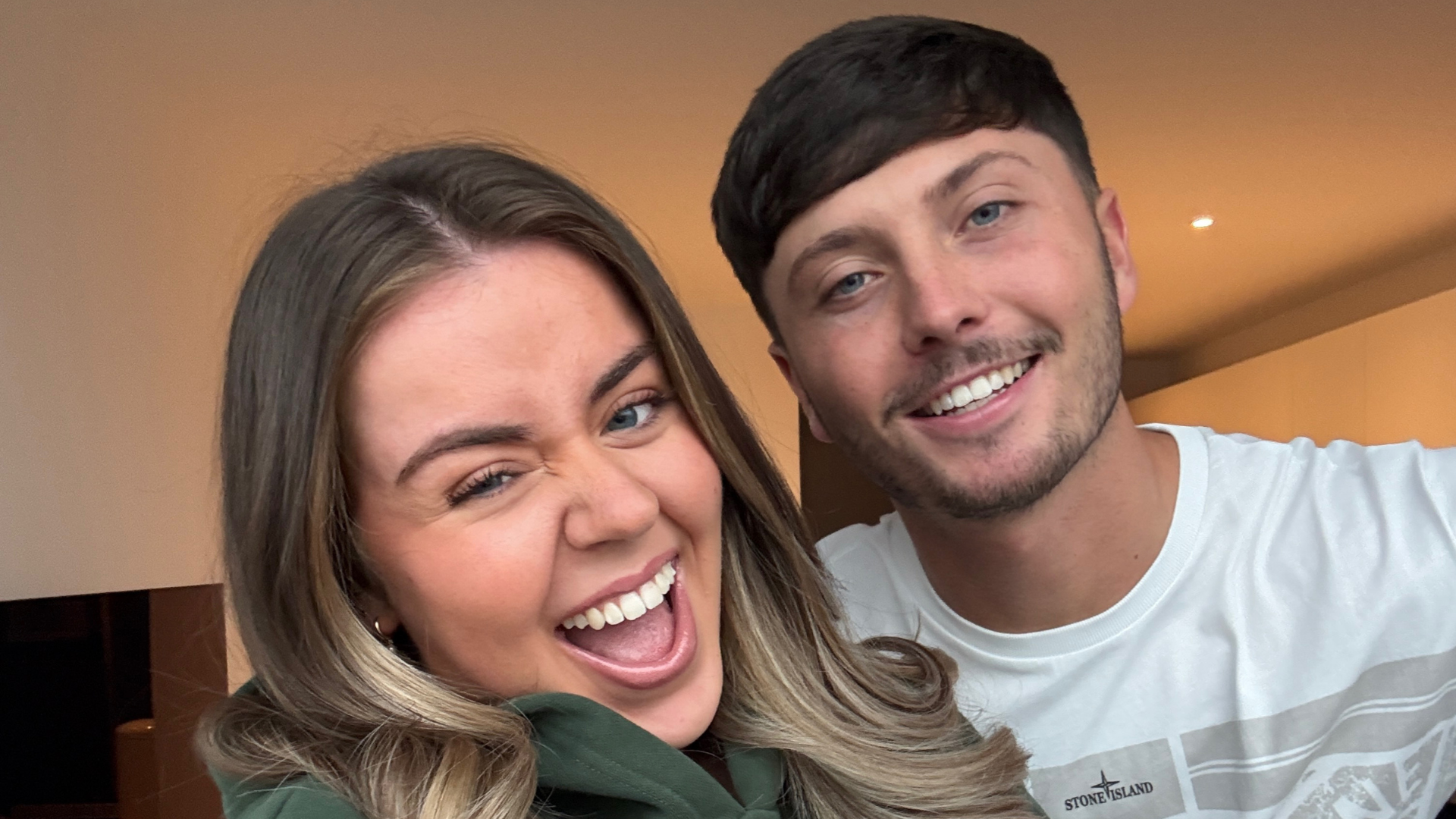 Travel and lifestyle influencer couple announces self representation