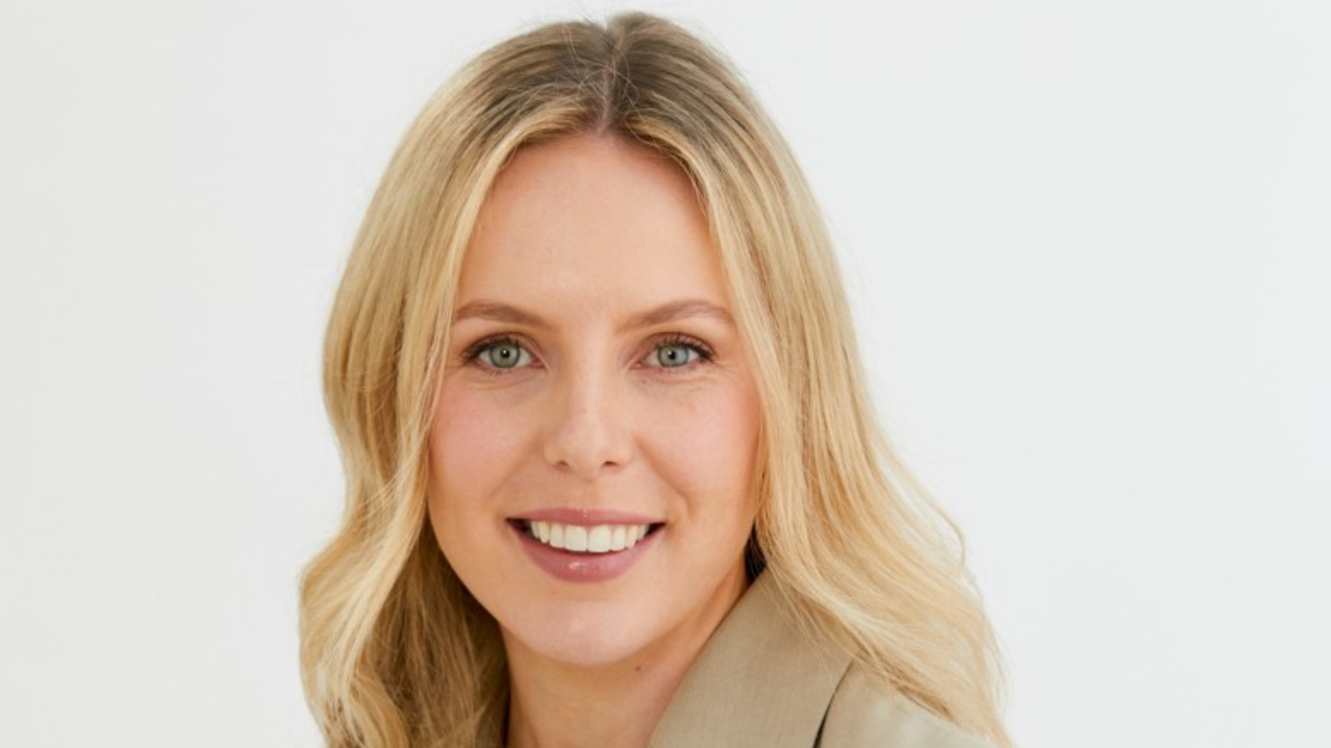 Are Media (Australia) names Senior Commercial Editor