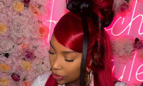 COLLABR8 signs hairstylist