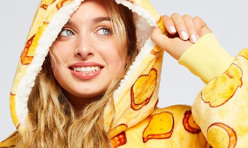 b. the communications agency announces fashion client win The Oodie