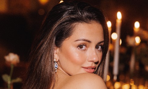 Colve Communications signs beauty influencer (1m Instagram followers)