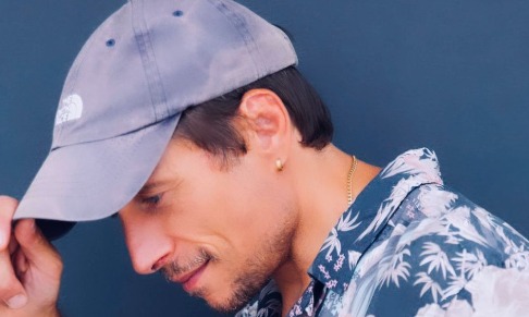 Of Substance signs session hairstylist