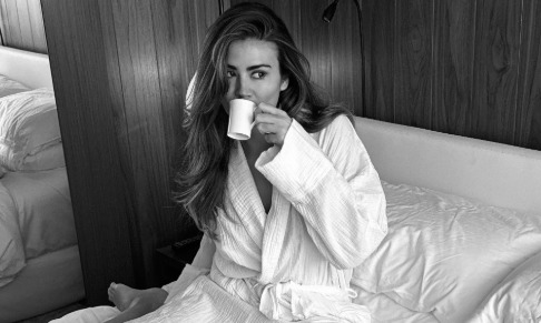 The Arc Group signs fashion and beauty influencer (160.6k Instagram followers)