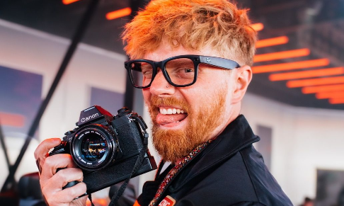 Eminence Management signs photographer and lifestyle influencer (1.7M TikTok followers)