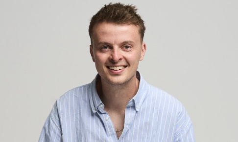 FARQ Media signs sport presenter and parenting influencer Alex Hobern (97.6k Instagram followers)