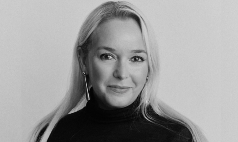 Former Glamour UK Associate Beauty Director goes freelance 