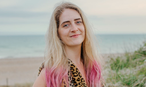 Therapist Becky Crepsley-Fox appoints PR agency