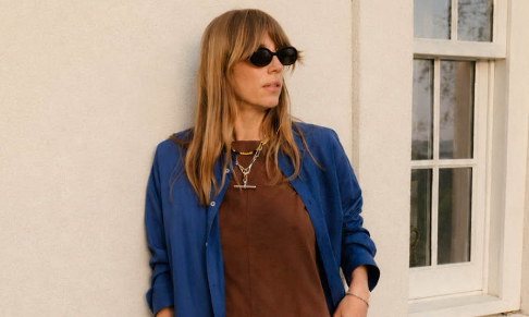 Fashion stylist Harriet Haskell-Thomas signs to agency (38.3k Instagram followers)