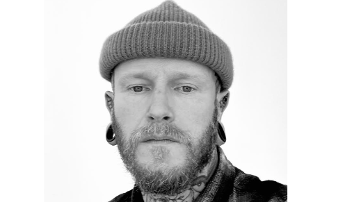 Fashion stylist and creative director Way Perry signs to agency (12.2k Instagram followers)