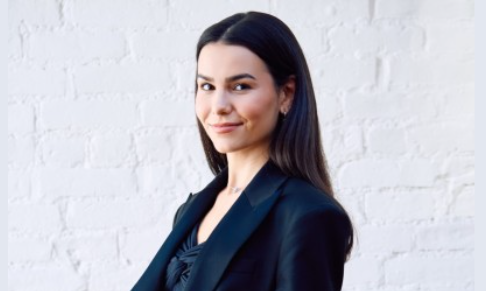Karla Otto (USA) appoints Junior Manager