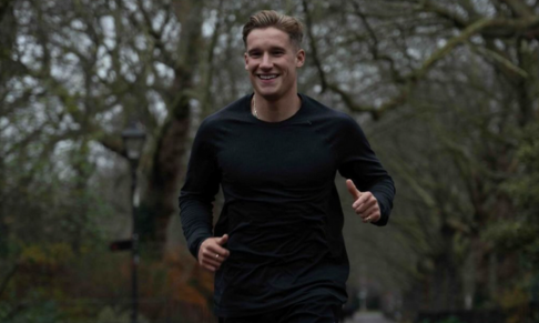 OTG signs fitness and lifestyle influencer