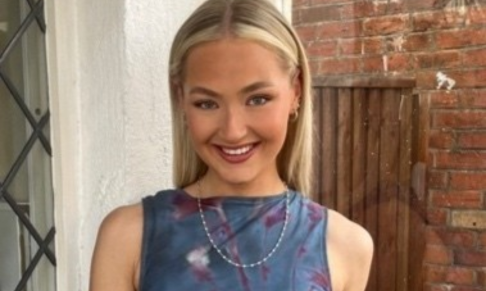 MAC Cosmetics appoints Communication Assistant 