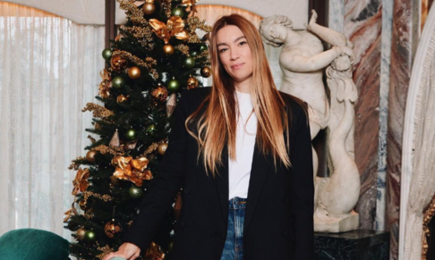 Former British Vogue Senior Beauty & Wellness Editor goes freelance