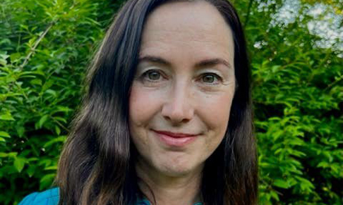 The New York Times appoints columnist, Well